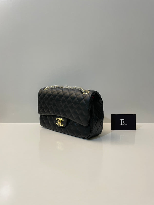 CHANEL CLASSIC FLAP BAG